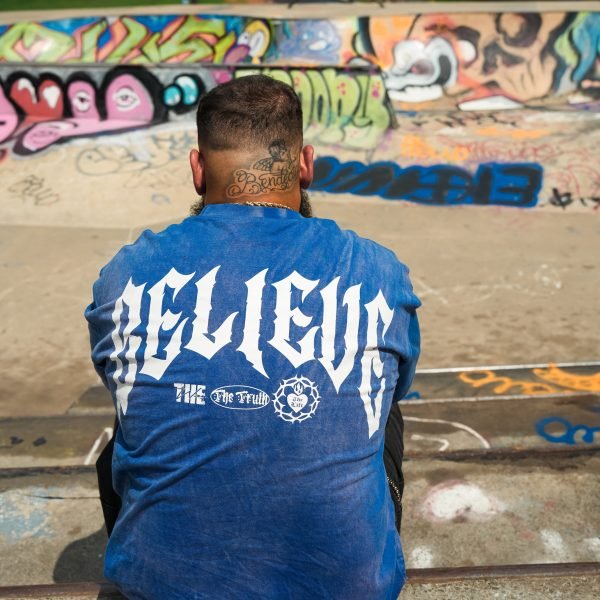 'LOVE IS PAIN' Tee Washed Royal Blue